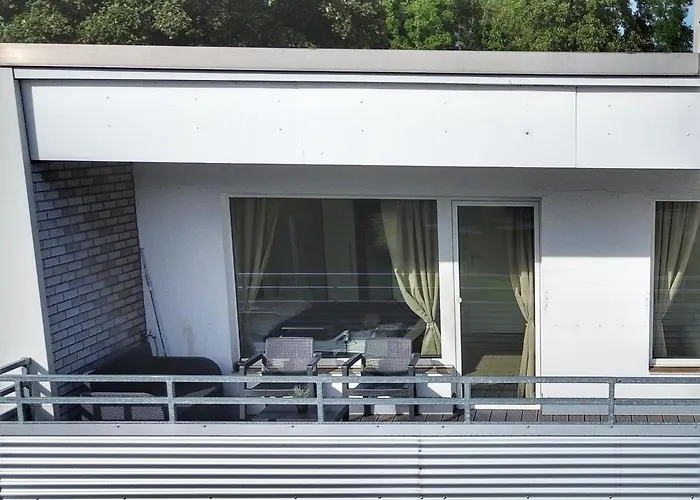 3 Zimmer Apartment Mit Balkon