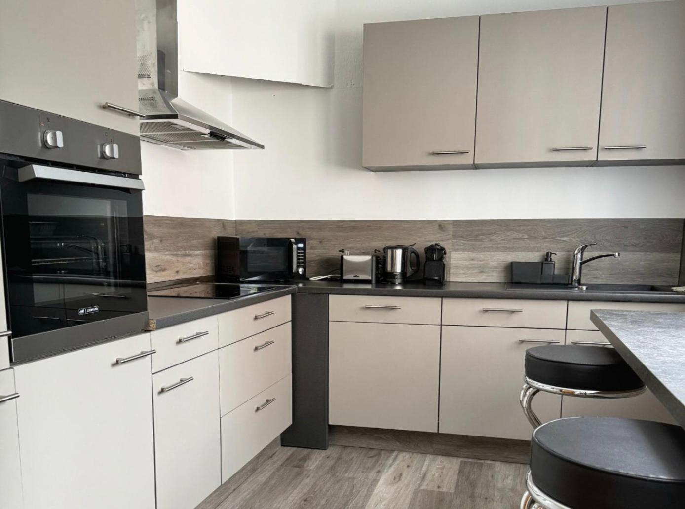 Apartment 3 Mit Balkon Wuppertal